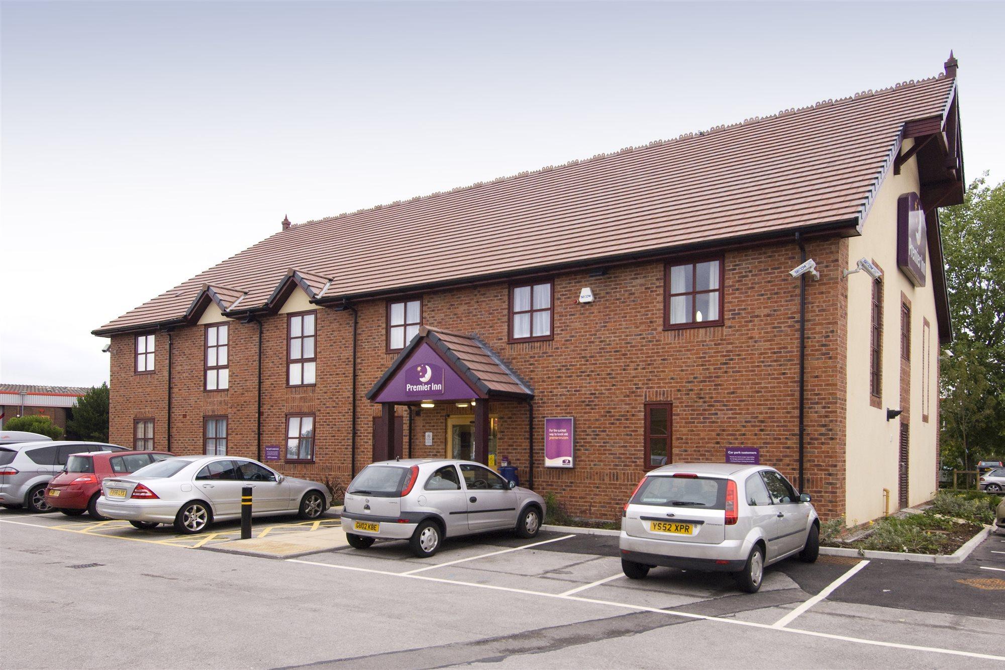 Premier Inn Crewe Central Zewnętrze zdjęcie